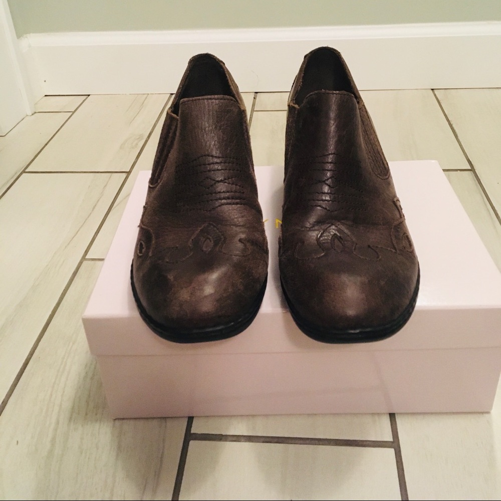 Leather a ankle boots